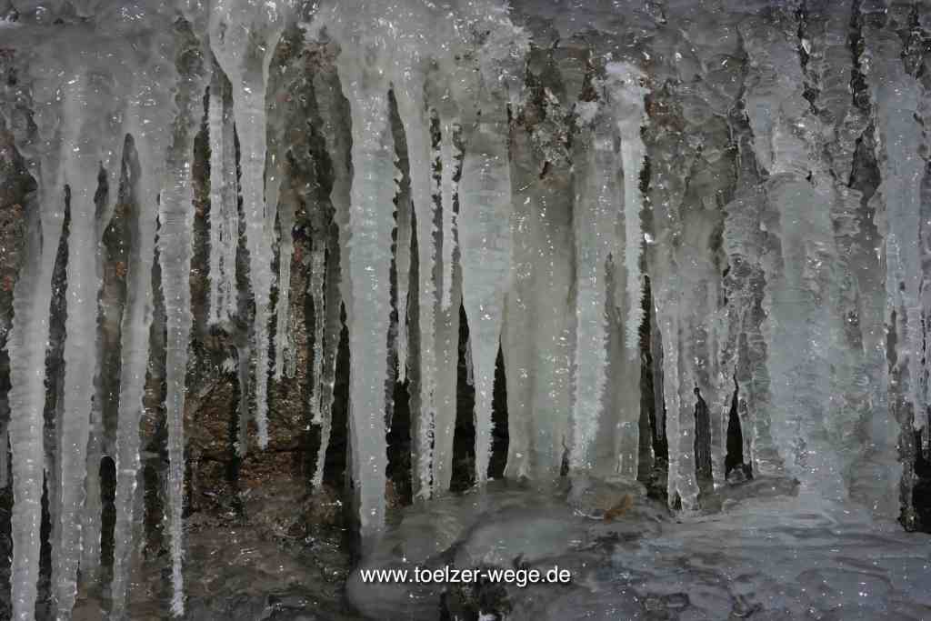 toelzer wege sylvensteinsee eiskaskade02